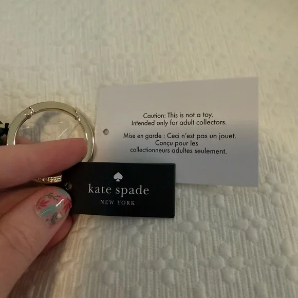 Kate Spade Flower Keyfob - Picture 12 of 12